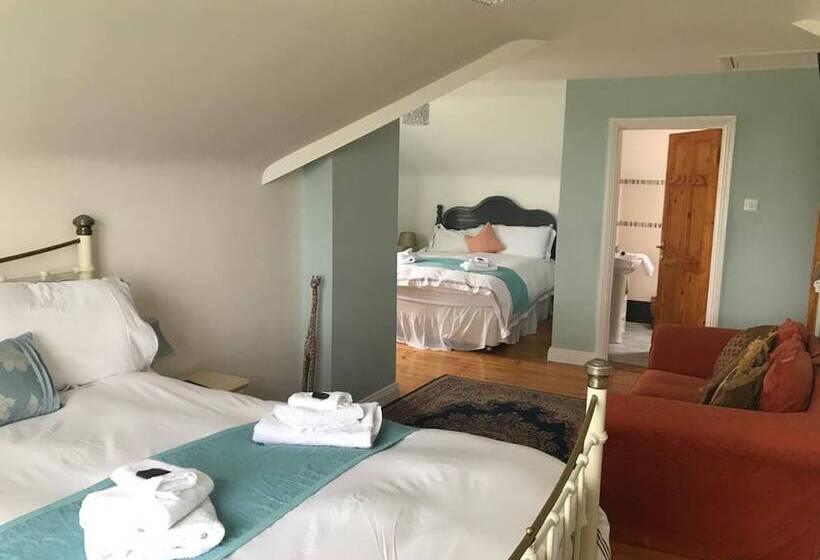 민박 Rose Of The Sea