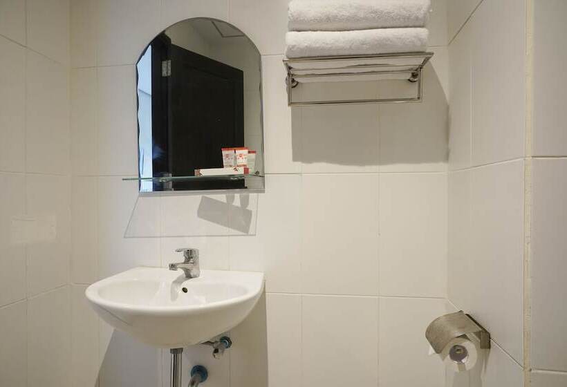 China Town Hotel Bali By Oyo Rooms