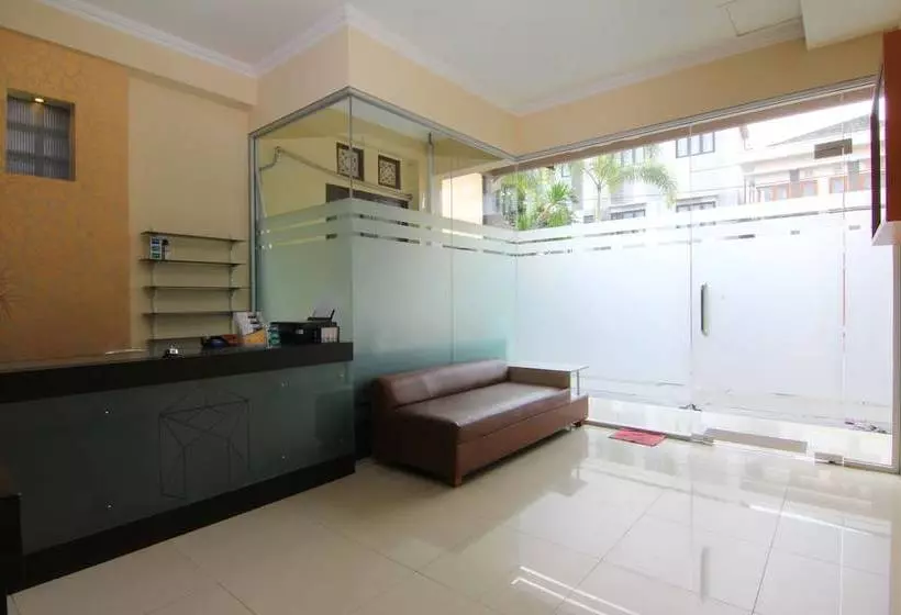 هتل Agrapana Guesthouse 1