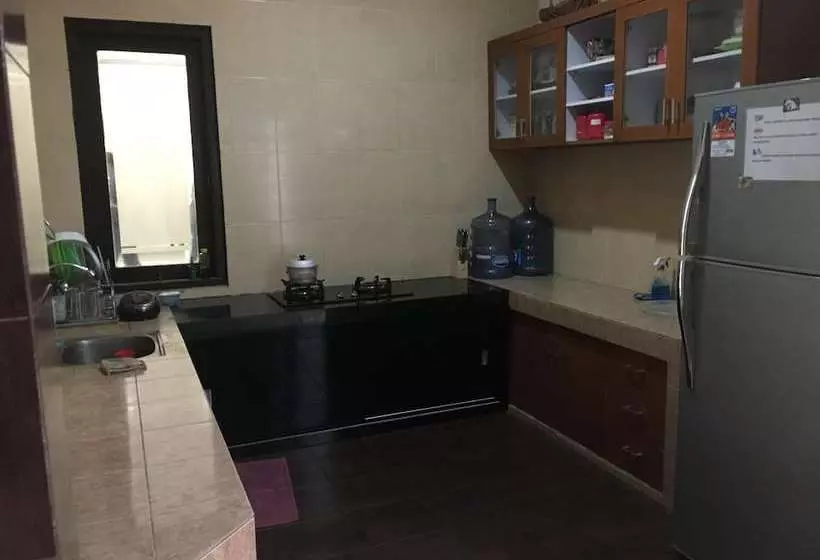 هتل Agrapana Guesthouse 1