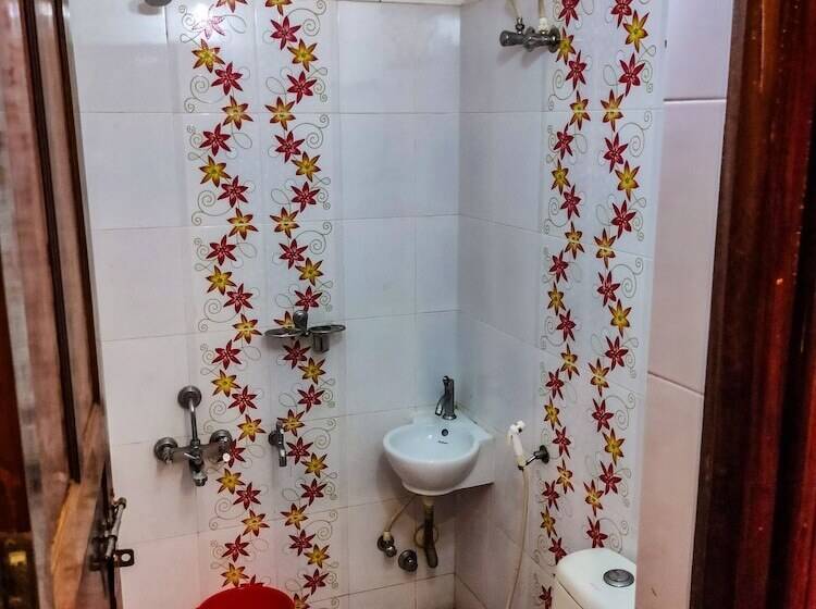 בית מלון כפרי Ayurlaya Beach Retreat & Spa