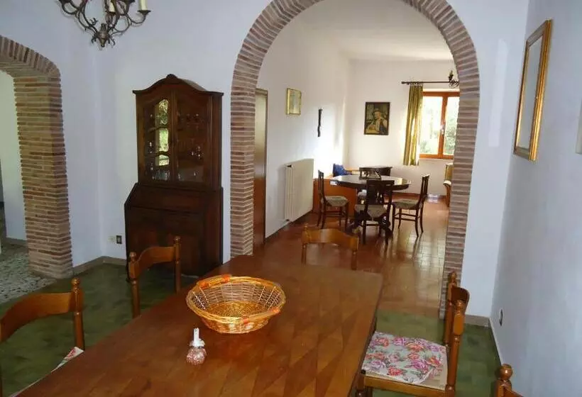 هتل روستایی Poggio Dei Michelazzi