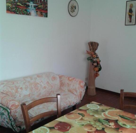 בית מלון כפרי Poggio Dei Michelazzi