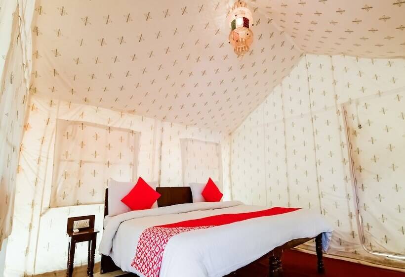 בית מלון כפרי Tent Panihari By Oyo Rooms