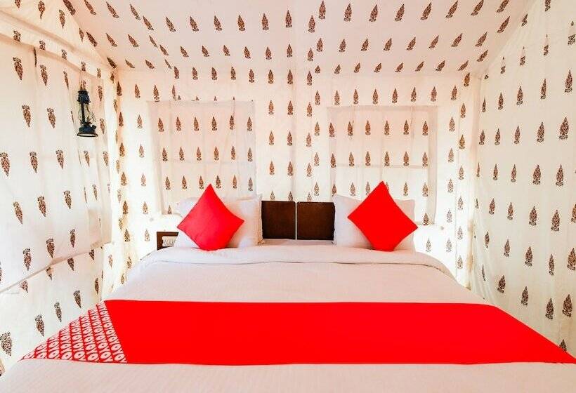 בית מלון כפרי Tent Panihari By Oyo Rooms