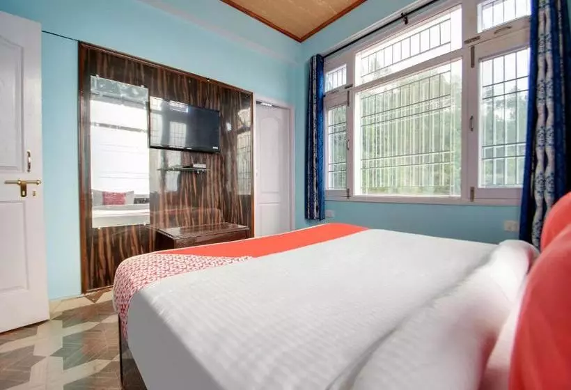 هتل The Pine Stay By Oyo Rooms