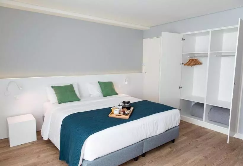 Ilha Hostel & Suites