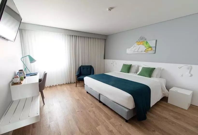 Ilha Hostel & Suites