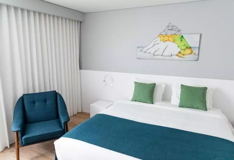 Ilha Hostel & Suites