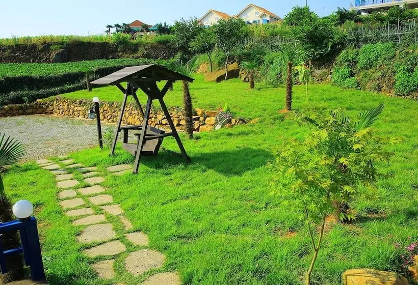 Namhea Pension Marronnier