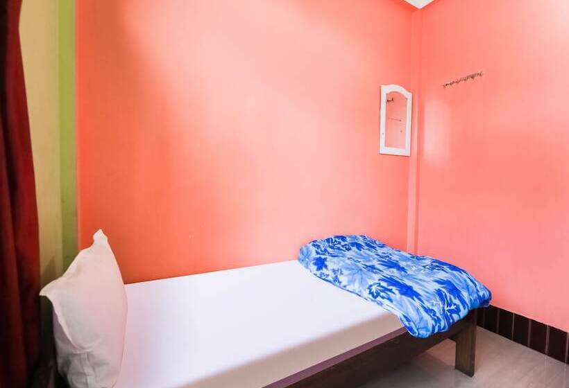 Spot On 47105 Hotel Hornbill