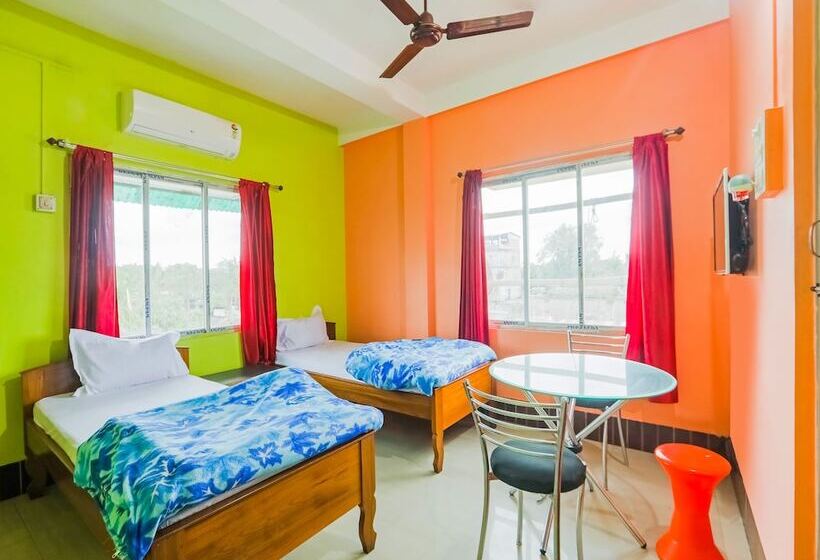 Spot On 47105 Hotel Hornbill