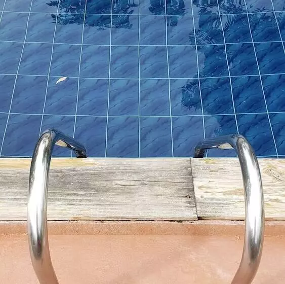 Aamiaismajoitus (B&B) Saltish Hotel & Villas