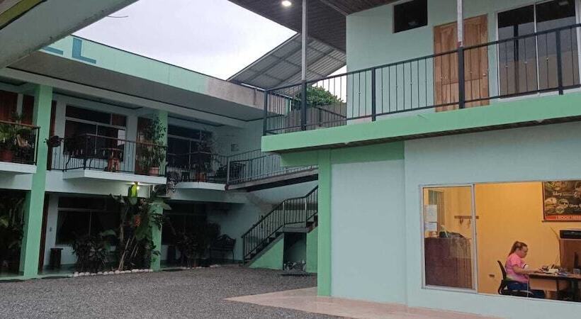 هتل Fas & Off Site Thermal Resort