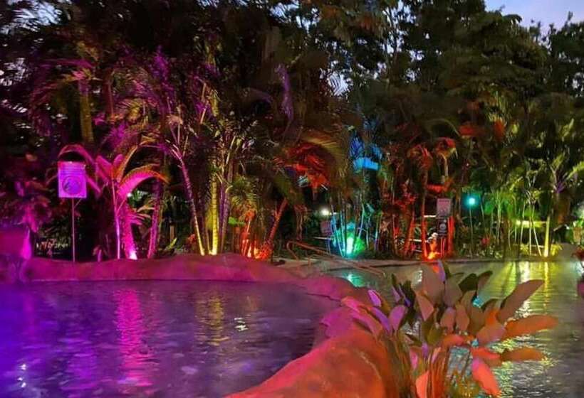 هتل Fas & Off Site Thermal Resort