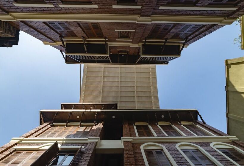 هتل Traditional Stay