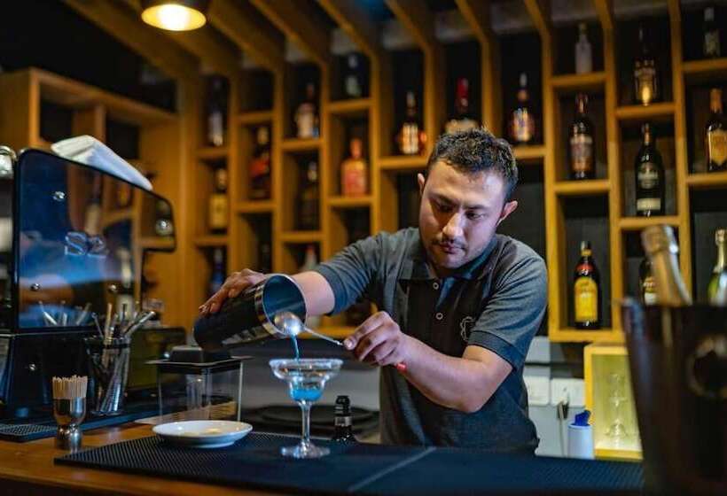 هتل Traditional Stay