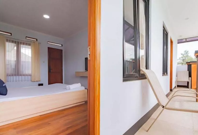 Urbanview Hotel One Family Maribaya By Reddoorz