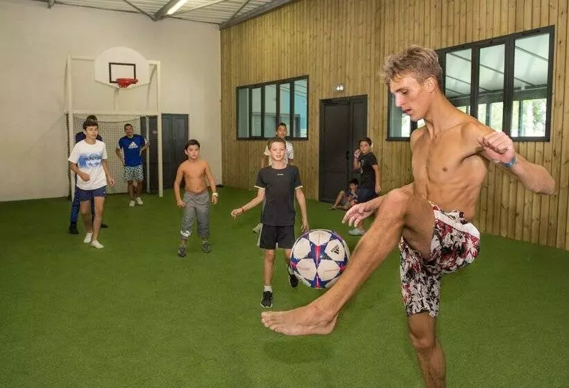 Hotelli Camping L Ocean