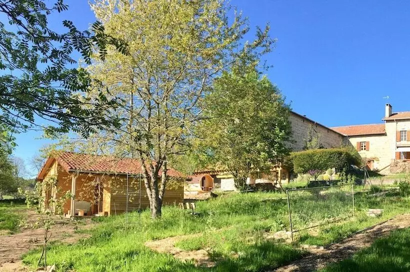 Majatalo Le Jardin Des 4m