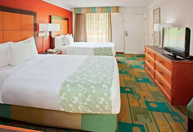 ホテル Serenitystay Chattanooga Hamilton Place