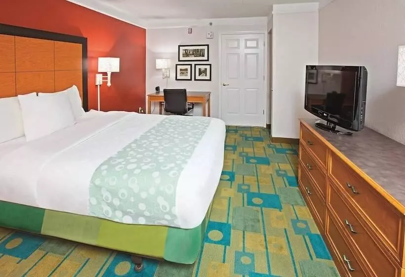 ホテル Serenitystay Chattanooga Hamilton Place