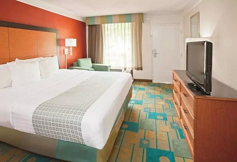 ホテル Serenitystay Chattanooga Hamilton Place