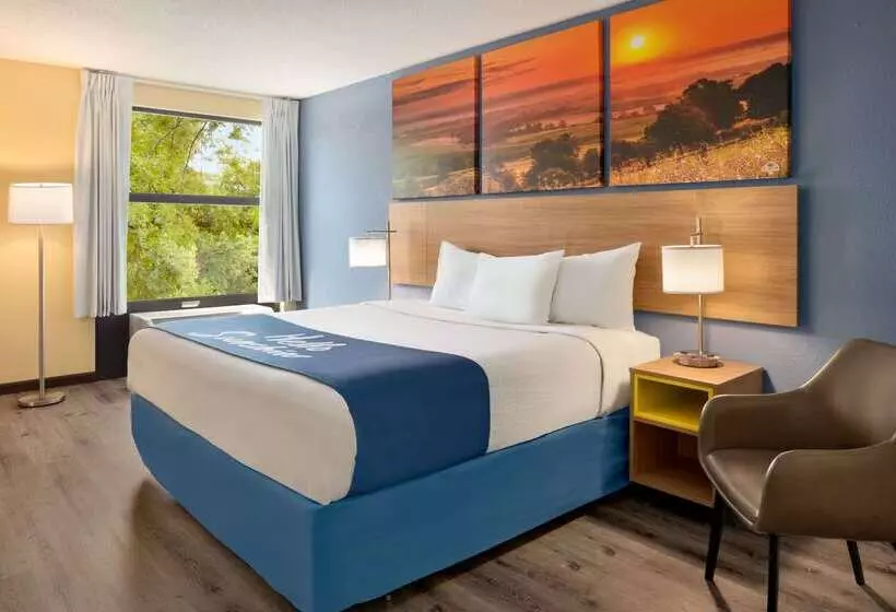 فندق Days Inn & Suites By Wyndham Merrillville