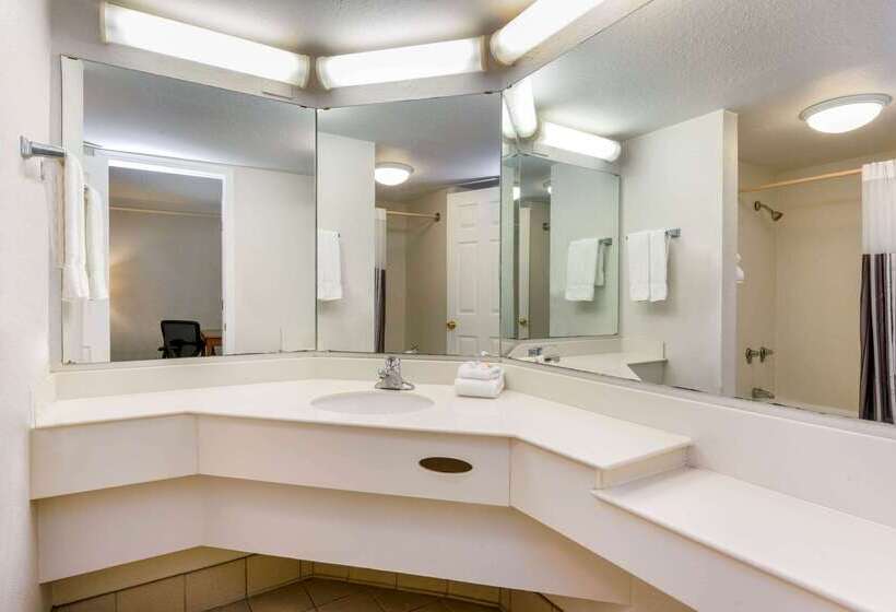 酒店 La Quinta Inn By Wyndham Bossier City