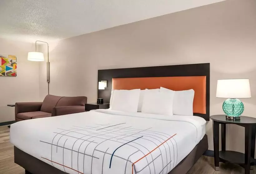 בית מלון כפרי La Quinta Inn By Wyndham Columbus Airport Area