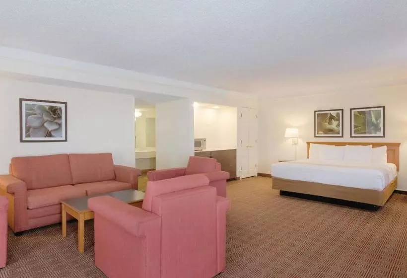 호텔 La Quinta Inn By Wyndham Denver Cherry Creek