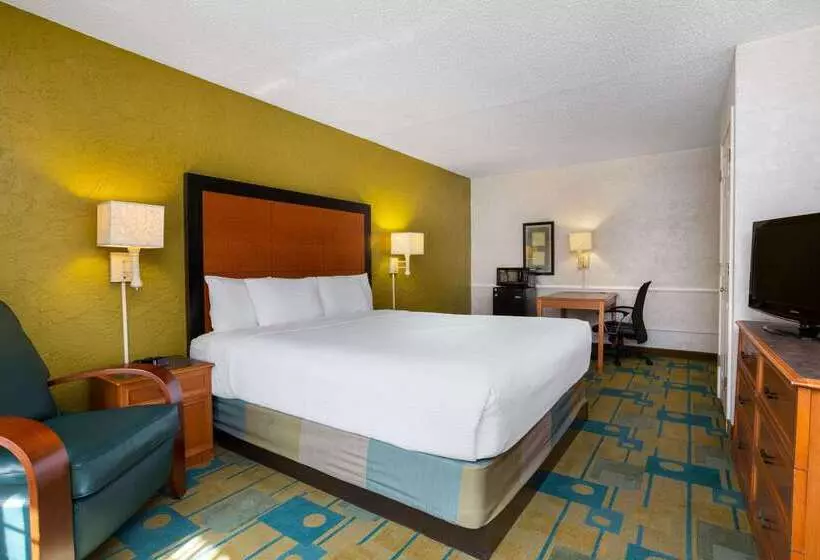 בית מלון כפרי La Quinta Inn Tampa Airport Stadium Westshore