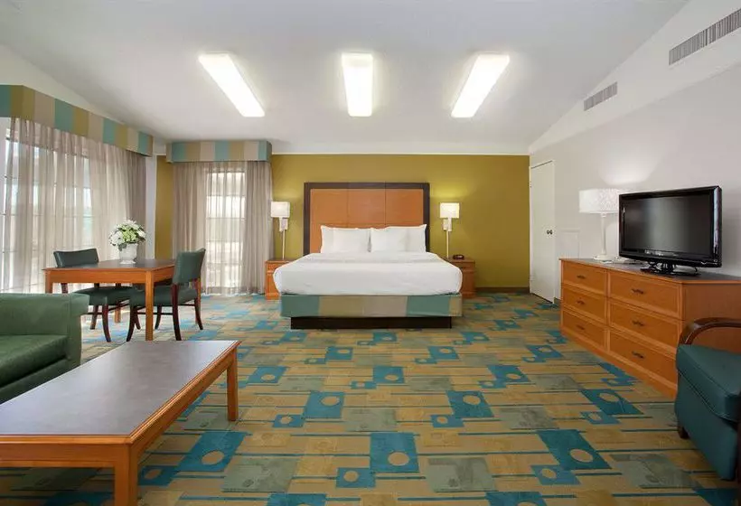 酒店 La Quinta Inn By Wyndham Denver Central