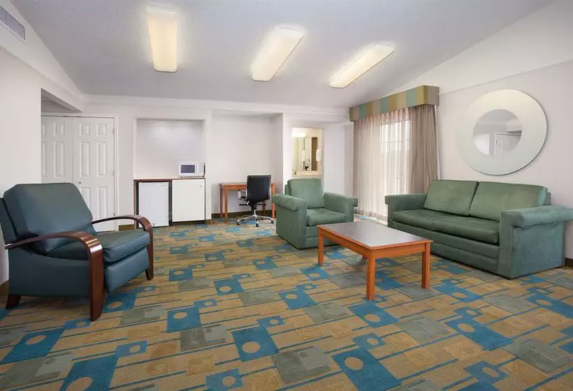 酒店 La Quinta Inn By Wyndham Denver Central
