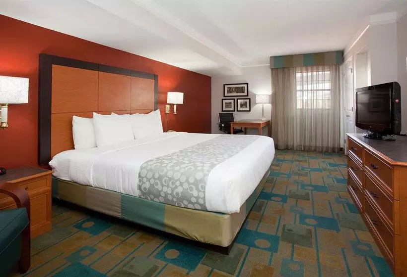 酒店 La Quinta Inn By Wyndham Denver Central