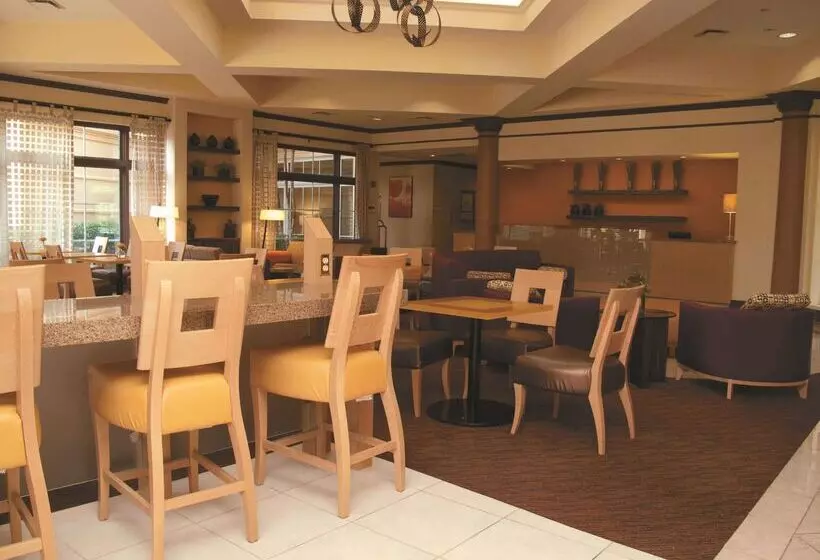 هتل La Quinta By Wyndham Raleigh/durham Southpoint