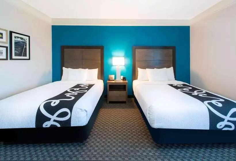 ホテル La Quinta By Wyndham Tampa Brandon Regency Park