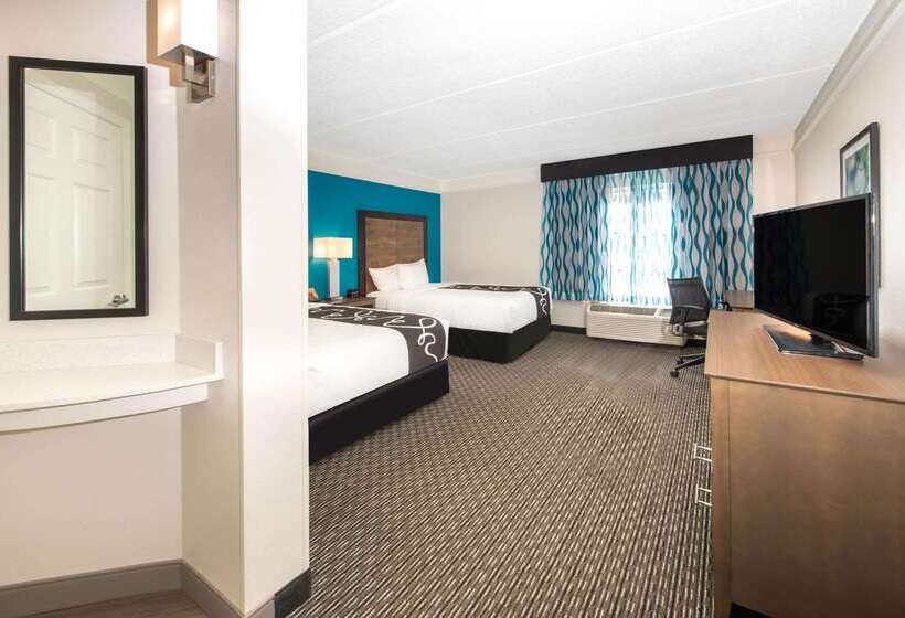 ホテル La Quinta By Wyndham Tampa Brandon Regency Park