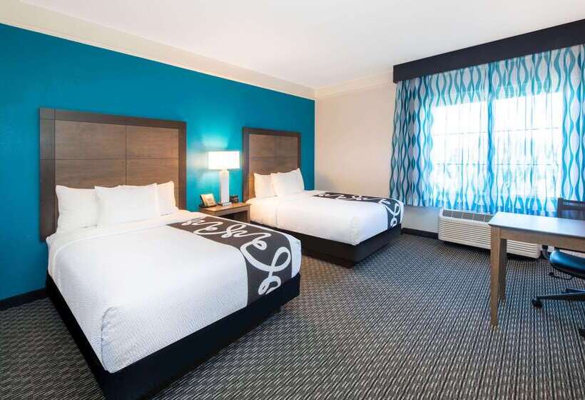 ホテル La Quinta By Wyndham Tampa Brandon Regency Park