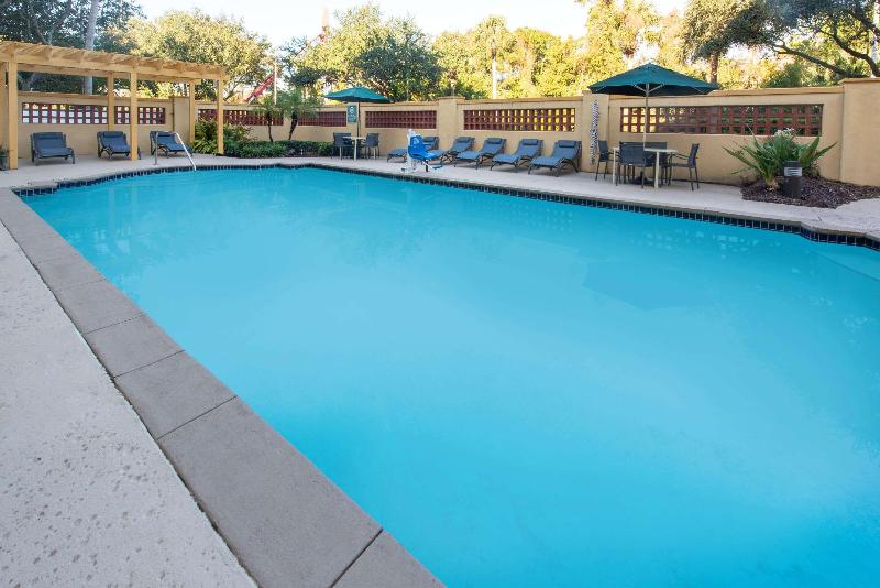 ホテル La Quinta By Wyndham Tampa Brandon Regency Park