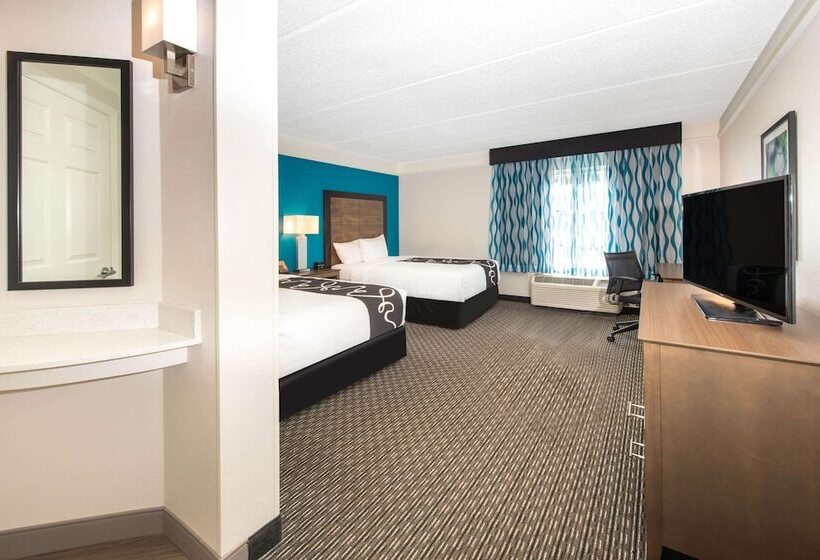 ホテル La Quinta By Wyndham Tampa Brandon Regency Park