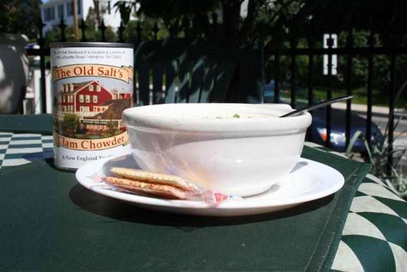 Otel Lamies Inn & The Old Salt Tavern