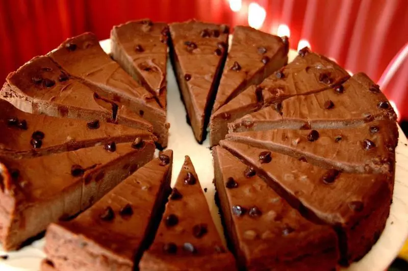 Отель Lamies Inn & The Old Salt Tavern