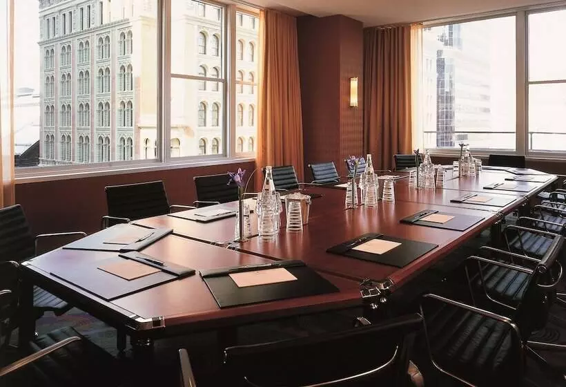 호텔 Loews Philadelphia