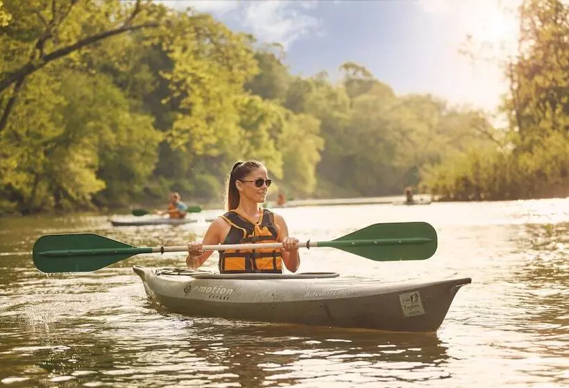 Lansdowne Resort And Spa