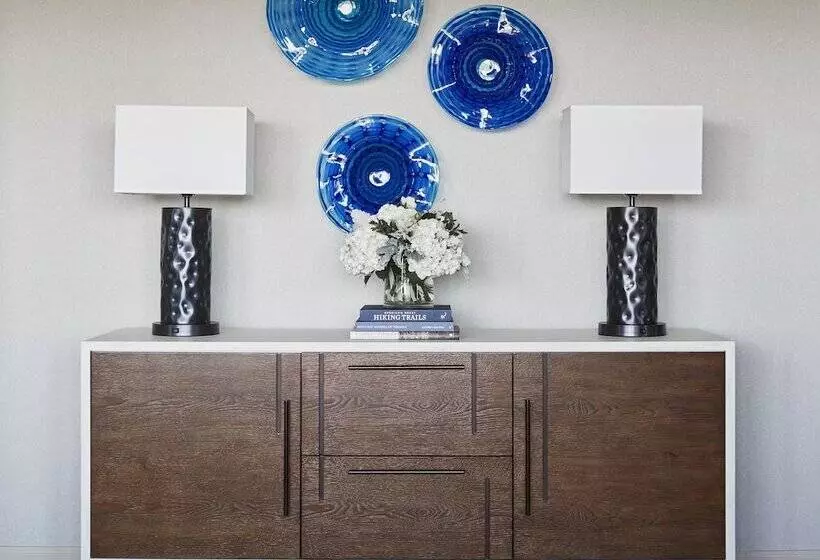 Lansdowne Resort And Spa