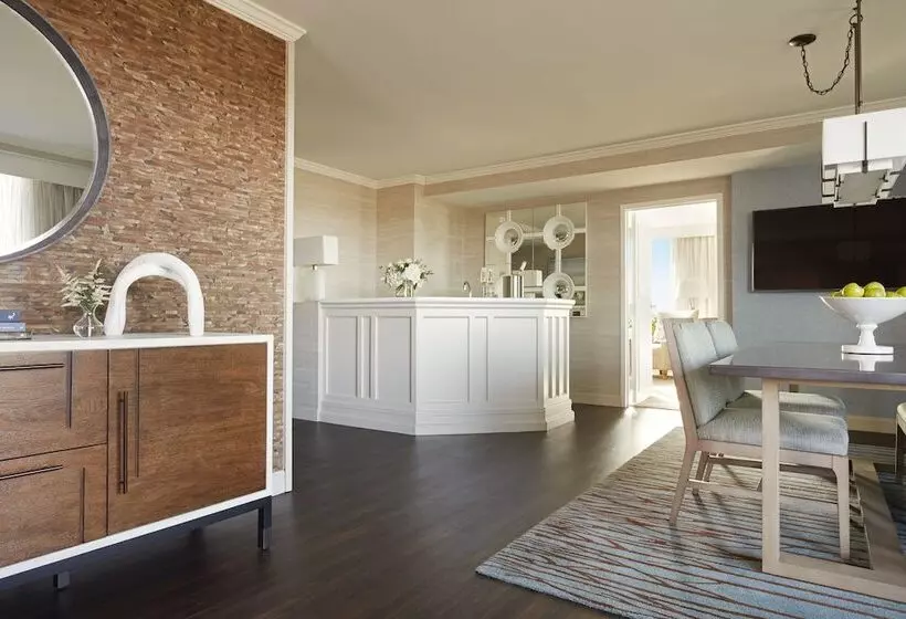 Lansdowne Resort And Spa