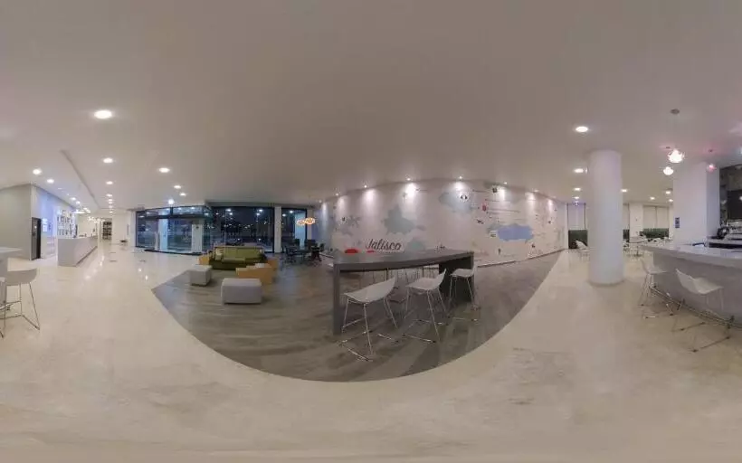 ホテル Fiesta Inn Guadalajara Aeropuerto