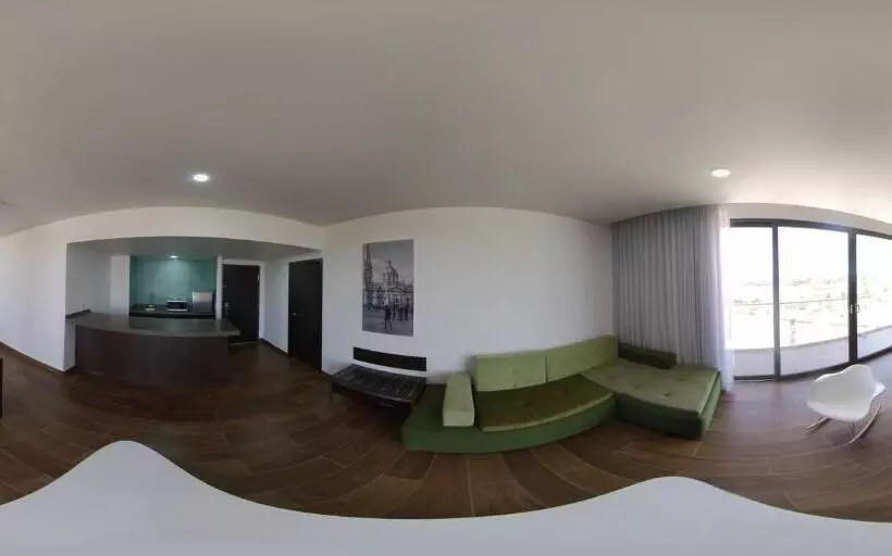 ホテル Fiesta Inn Guadalajara Aeropuerto