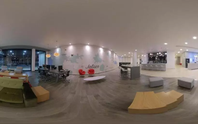 ホテル Fiesta Inn Guadalajara Aeropuerto